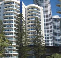 Grosvenor Beachfront Apartments - Holiday Cairns