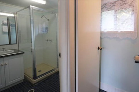 Gallery Motel - Holiday Cairns 5