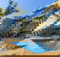 The Bluff Resort Apartments - Holiday Cairns