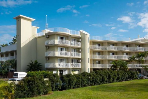 Cabarita Lake Apartments - Holiday Cairns 1