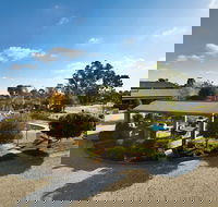 Statesman Motor Inn - Holiday Cairns