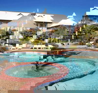 Mercure Bunbury Sanctuary Golf Resort - Holiday Cairns