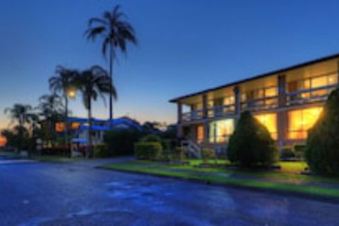 Midlands Motel - Holiday Cairns 0
