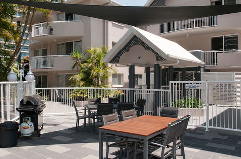 Costa D'ora Apartments - Holiday Cairns 0