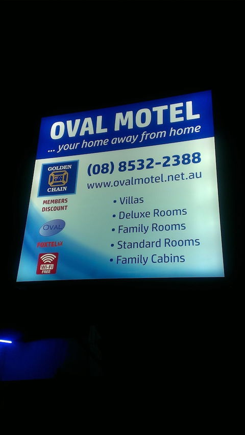 Oval Motel - Holiday Cairns 1