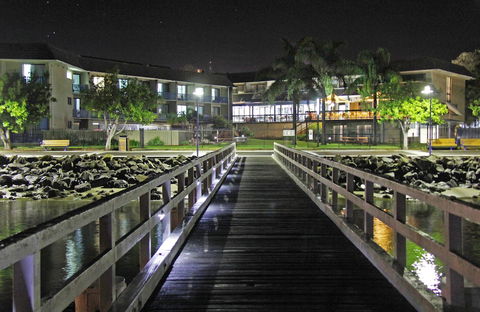 Mariners On The Waterfront - Holiday Cairns 4