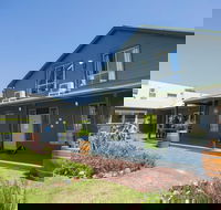 Dunsborough Beachouse YHA Hostel - Holiday Cairns