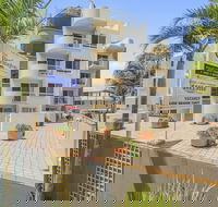 Burlington Holiday Apartments - Holiday Cairns