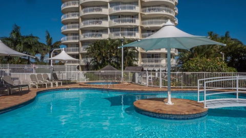 2nd Avenue Beachside Apartments - Holiday Cairns 5