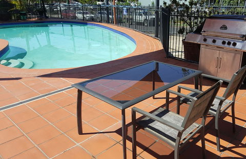 Aza Motel - Holiday Cairns 4