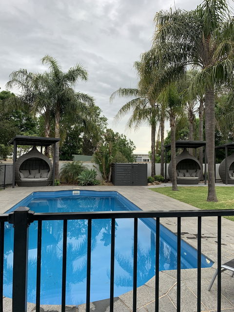 Federation Motel Resort - Holiday Cairns 0