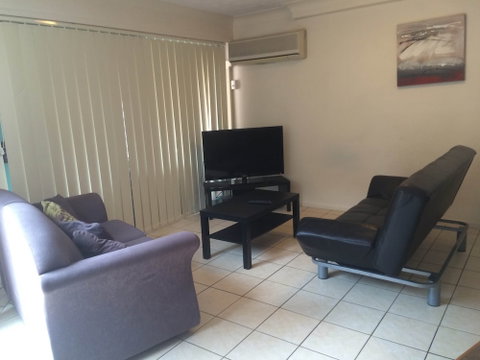 Santa Fe Apartments - Holiday Cairns 6