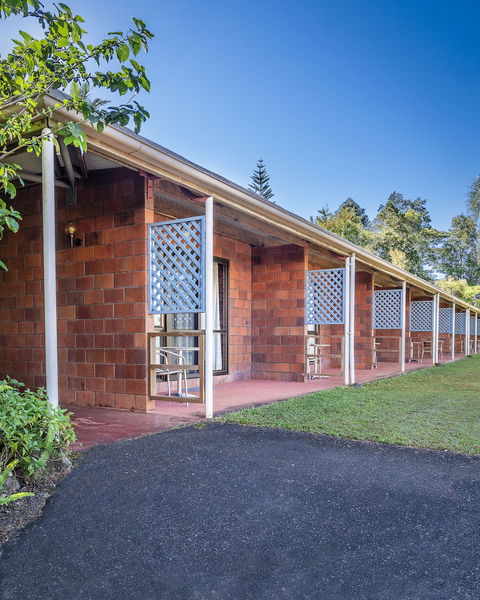 Malanda Lodge Motel - Holiday Cairns 0