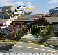 Rainbow Motel - Holiday Cairns