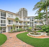 Le Chelsea Holidays - Holiday Cairns