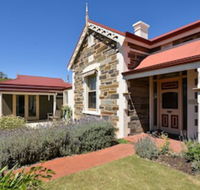 Trafalgar Premium Vintage Suites - Holiday Cairns