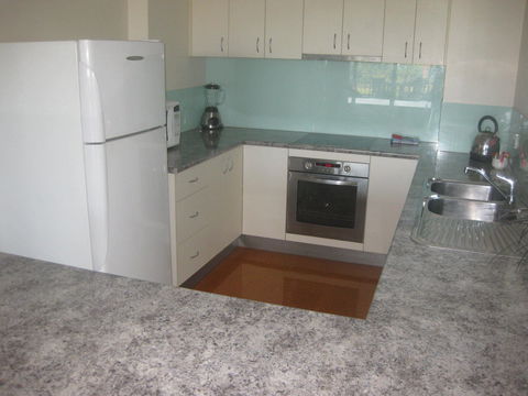 Fairthorpe Apartments - Holiday Cairns 2