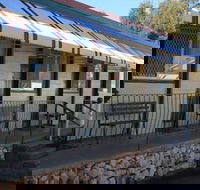 Peak Hill Golden Peak Budget Motel - Holiday Cairns
