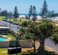 Sandrift Beachfront Apartments - Holiday Cairns