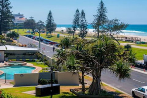 Sandrift Beachfront Apartments - Holiday Cairns 0