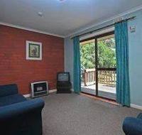 Kingsway Holiday flats  Gariwerd house. - Holiday Cairns
