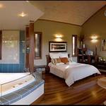King Ludwigs Cottage - Holiday Cairns 0