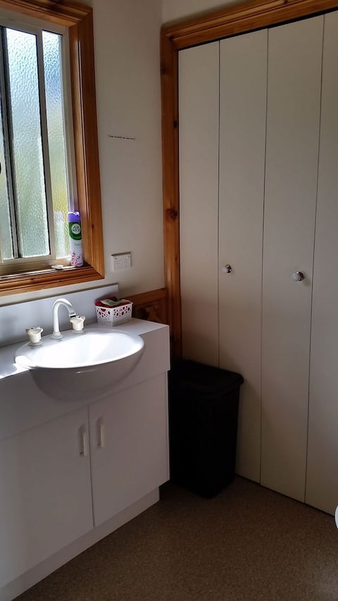 Awonga Cottages - Holiday Cairns 4