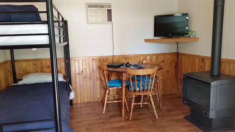 Awonga Cottages - Holiday Cairns 3