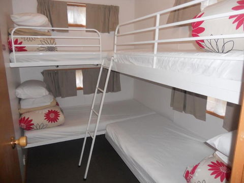 High Country Holiday Park - Holiday Cairns 2