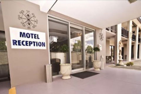 Bella Vista Motel - Holiday Cairns 1