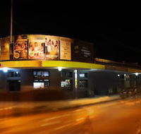 The Premier Hotel - Holiday Cairns