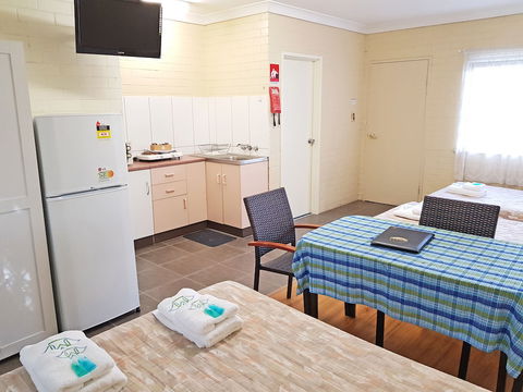 Maria Motel - Holiday Cairns 5