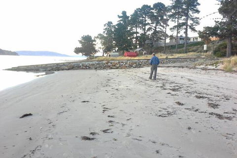 Bruny Island Beachside Accommodation - Holiday Cairns 0