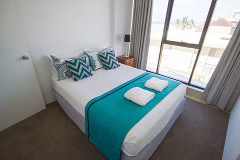 Albatross North Apartments - Holiday Cairns 6