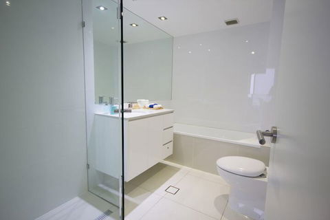 Albatross North Apartments - Holiday Cairns 3