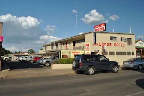 A & A Lodge Motel Emerald - Holiday Cairns 0