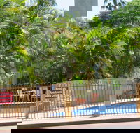 Emerald Gardens Motel  Apartments - Holiday Cairns