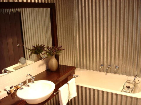 Black Sheep Inn - Holiday Cairns 2