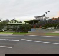 Forbes Victoria Inn - Holiday Cairns
