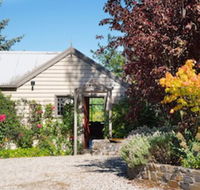 Argus Hill Cottage - Holiday Cairns