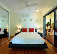 Misty Mountains Rainforest Retreat - Holiday Cairns