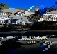 Parklands Country Gardens and Lodges - Holiday Cairns