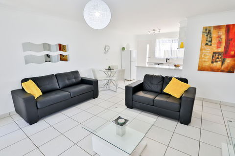 112 Olive Apartments - Holiday Cairns 5