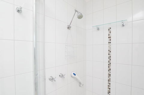 112 Olive Apartments - Holiday Cairns 2