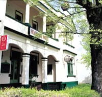 Healesville Hotel - Holiday Cairns