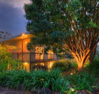 Mapleton Falls Accommodation - Holiday Cairns