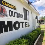 Winton Outback Motel - Holiday Cairns 0