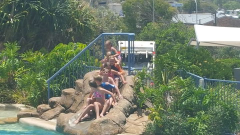 Endless Summer Resort - Holiday Cairns 6