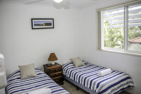 Surfers Beach Holiday Apartments - Holiday Cairns 2