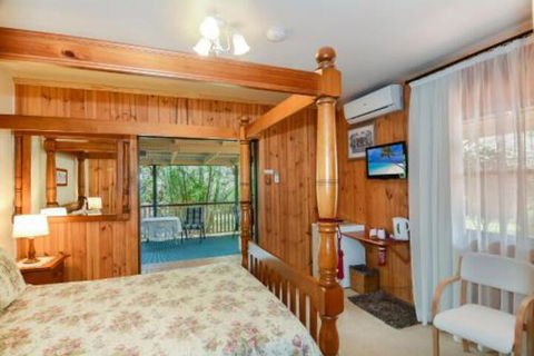 Peppertree Cottage - Holiday Cairns 4